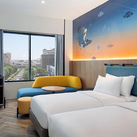 Hotel Ibis Styles Semarang Simpang Lima Exterior foto